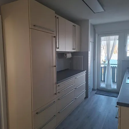 Ferienwohnung Oetigheim شقة