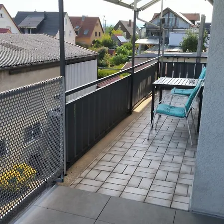 Ferienwohnung Oetigheim アパート